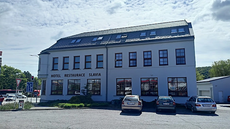 Hotel & Restaurace Slavia
